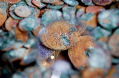 25 июля 2012, 00:47 Переглядів:   На кораблі було виявлено 4 тисячі срібних монет