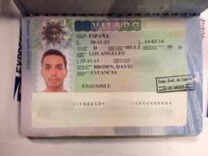 Порушника депортують, а в подальшому отримати шенгенську візу буде для нього практично нереально