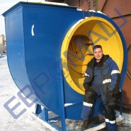 Вентиляторний завод ЄВРОМАШ має багаторічний досвід власного виробництва промислових вентиляторів, димососів, пиловловлювачів, аспіраційних систем і установок, вентиляційних градирень, а також багатий досвід поставок вентиляційного обладнання від провідних російських виробників