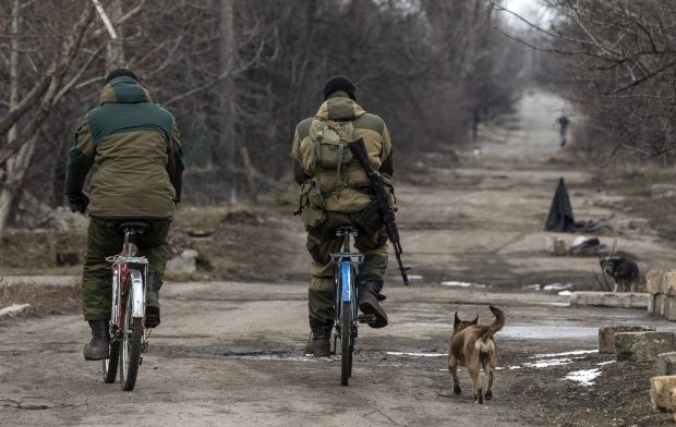 В ходе боевых действий один военнослужащий из состава Объединенных сил получил легкое ранение