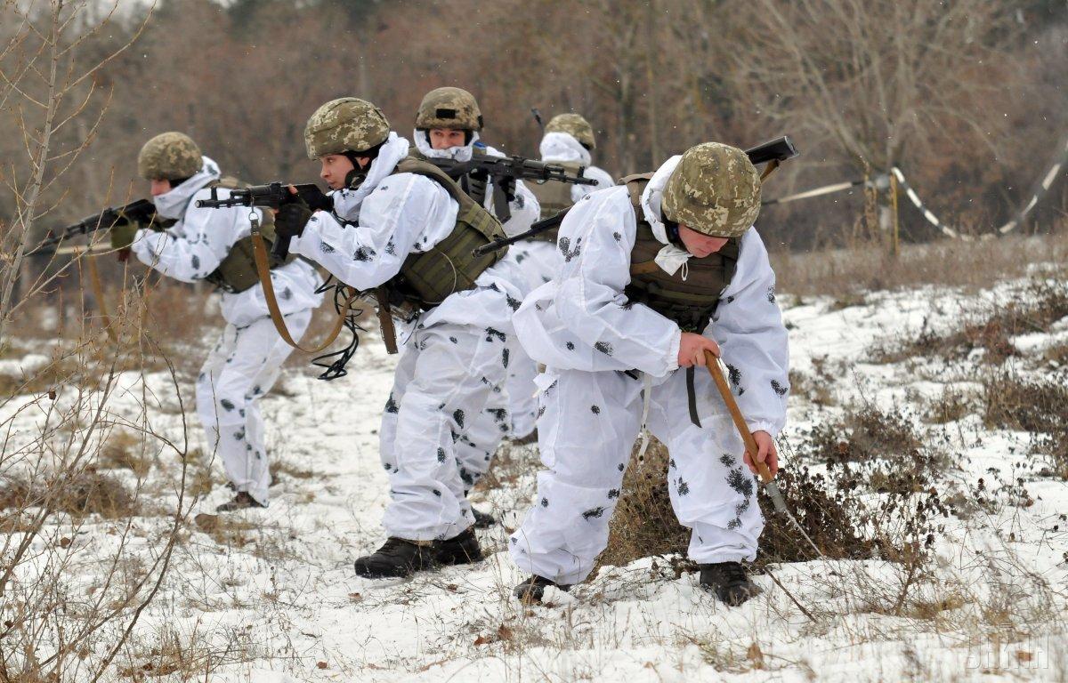 З моменту переформатування АТО в ООС підрозділи українських військ звільнили від окупантів чотири населених пункти: селище Золоте-4 (хутір Вільний) в Луганській області і селища Південне, Шуми і розсадження в Донецькій області