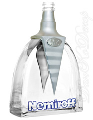 На заводі «Данко Декор» здійснено декорування партії пляшок для суперпреміального   горілки   «   Nemiroff   LEX »