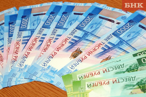 З 1 травня в Росії вступив в силу закон про підвищення мінімального розміру оплати праці (МРОТ) до рівня прожиткового мінімуму, тобто до 11 163 руб