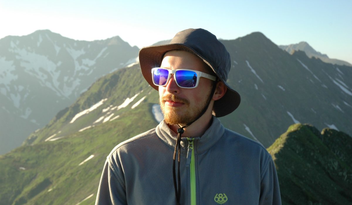 Калашников Артем - інструктор зі сноуборду і гірських лиж